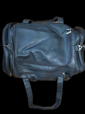 Vintage 2000s Leeds Black Leather Duffle Bag 20” Travel Weekend Bag Preowned